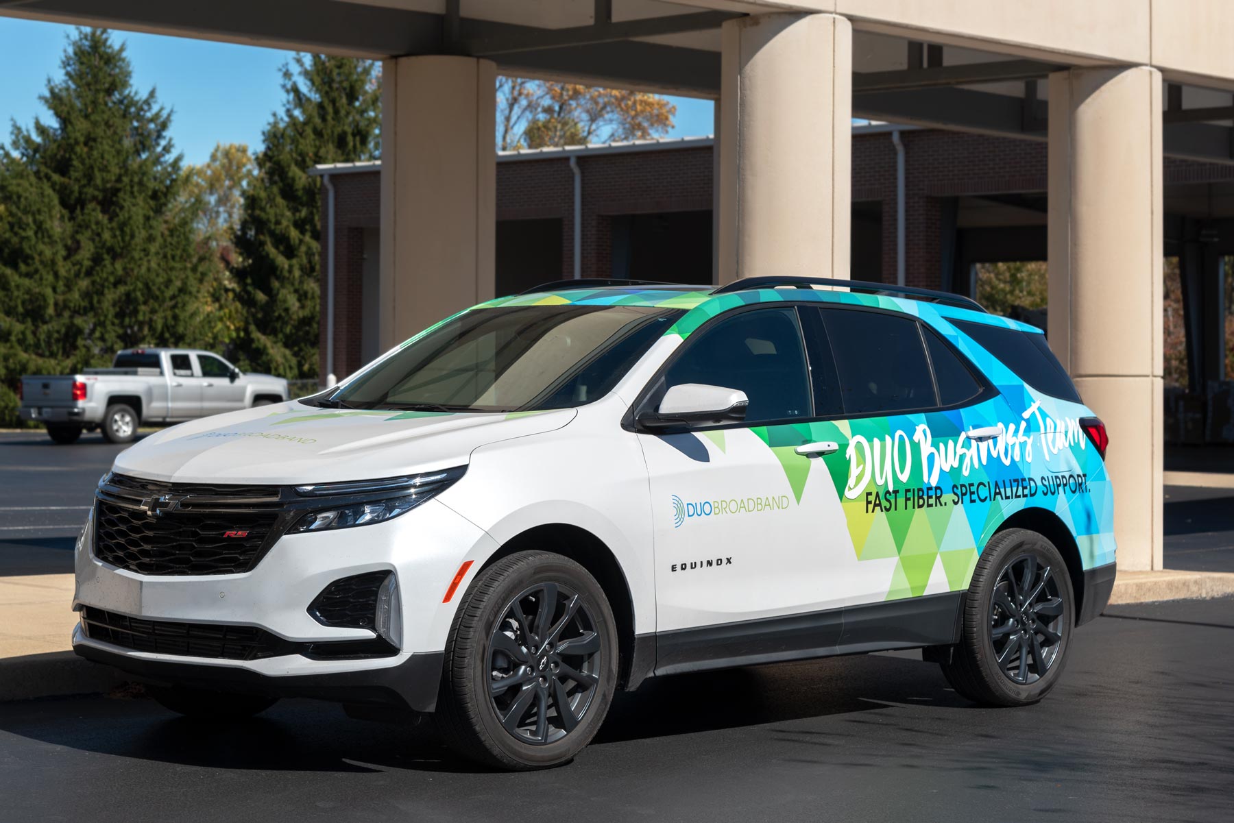 DUO-Broadband-Business-Team-vehicle-wrap
