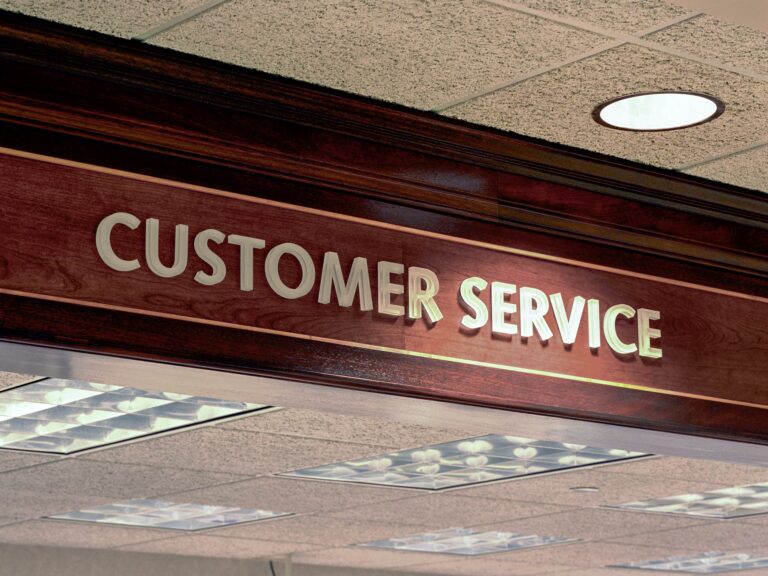 Cumberland Security Bank customer service signage