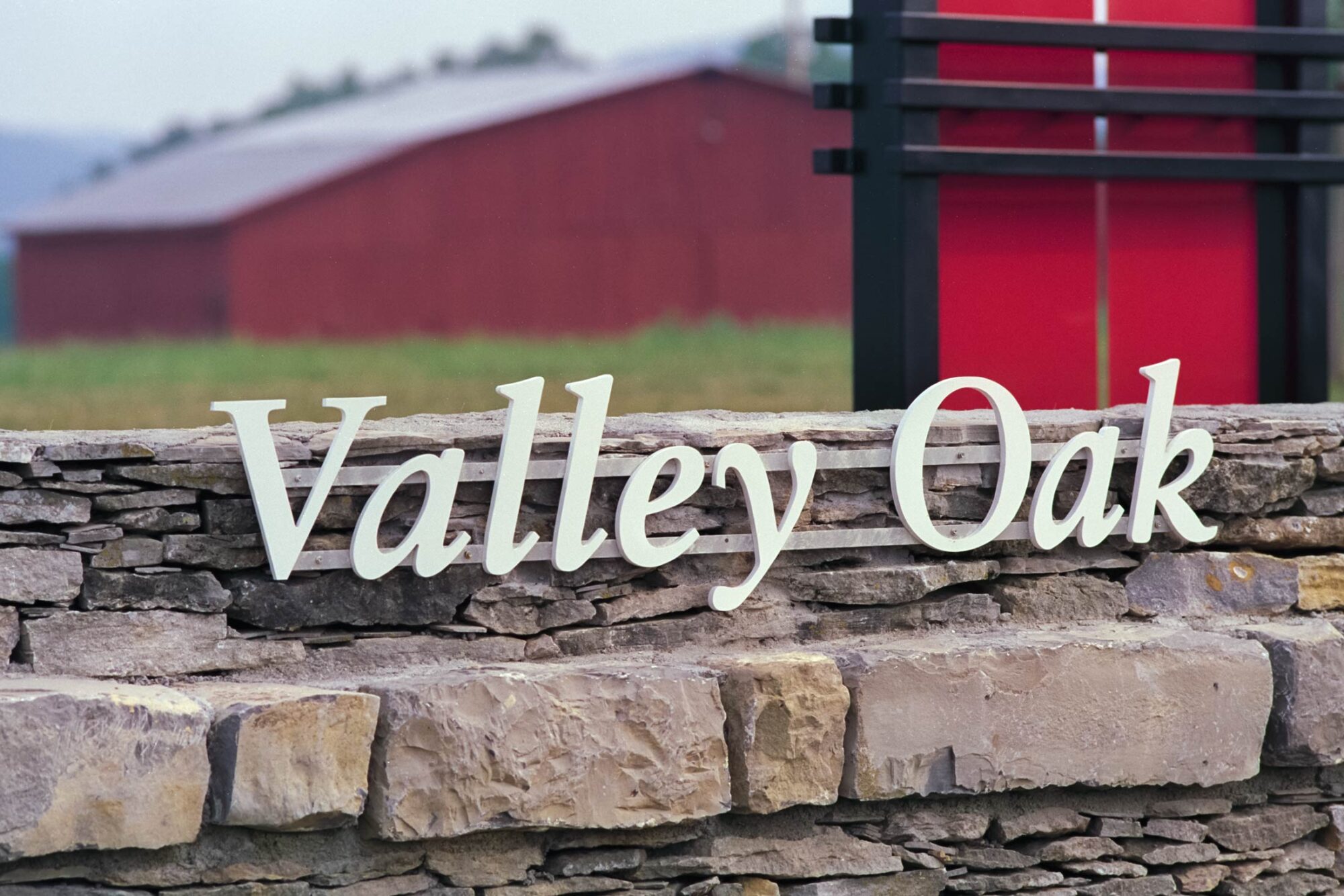 Valley-Oak-Commerce-Complex-sign-type-detail