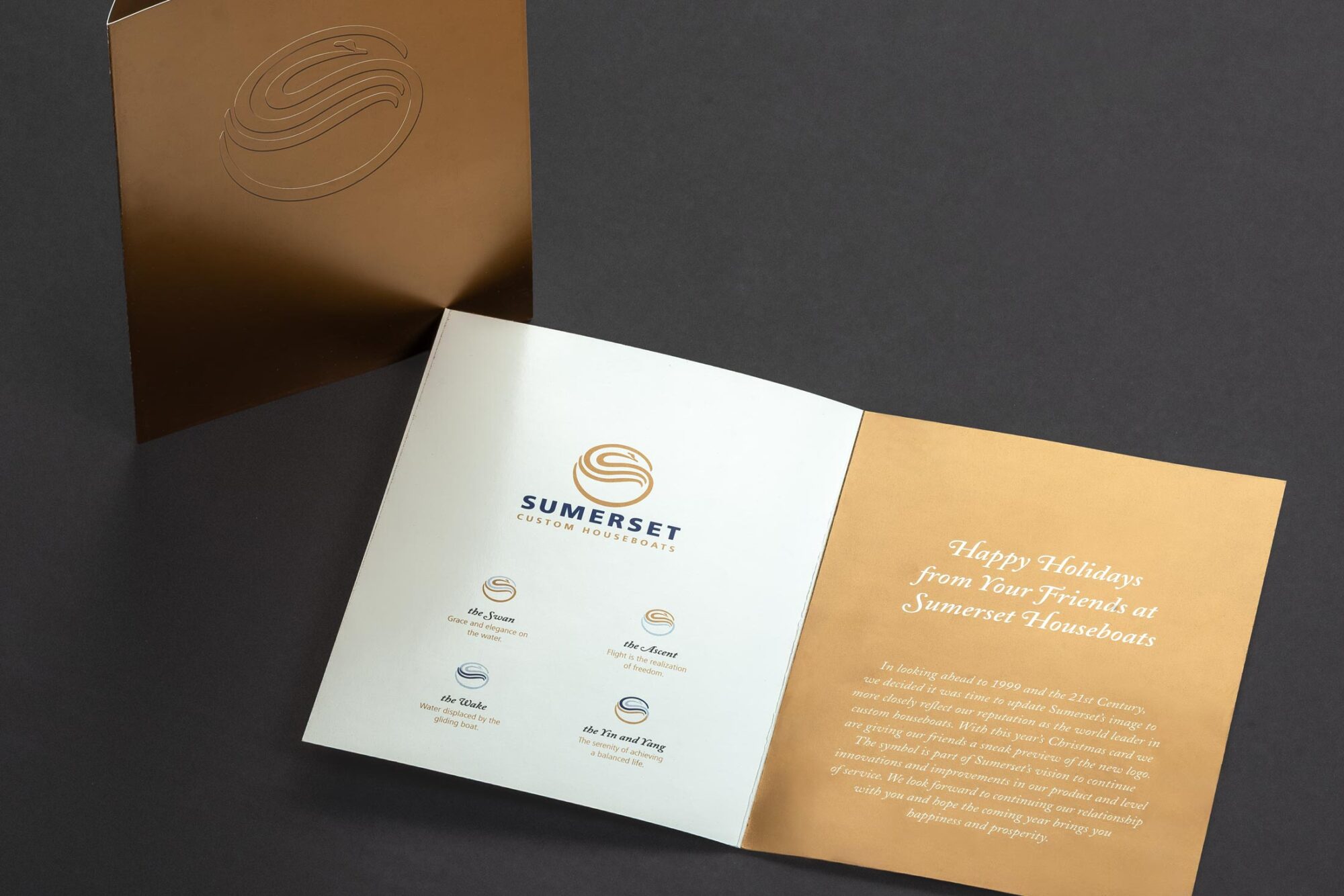 Sumerset Houseboats logo introduction card